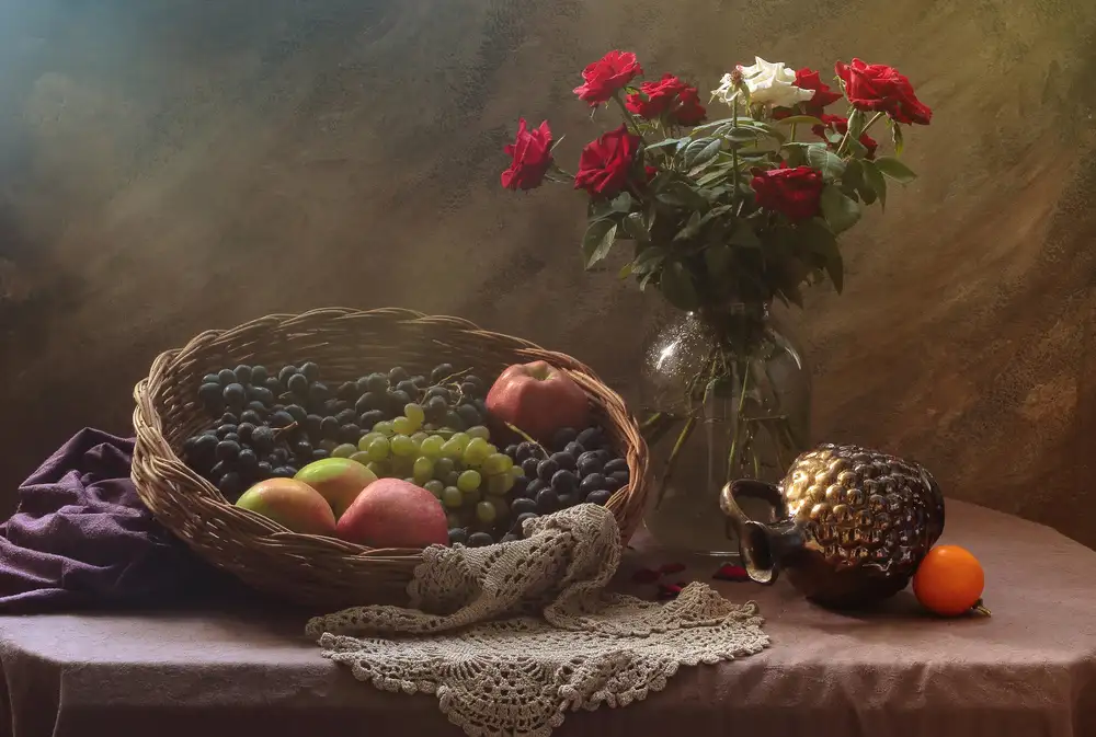 UstinaGreen: Naturaleza muerta con frutas y rosas