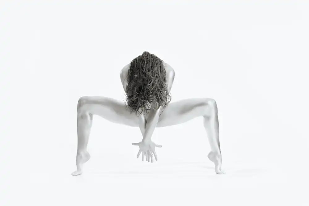 Ashton-Jones, Howard: Silná - Gymnastická série