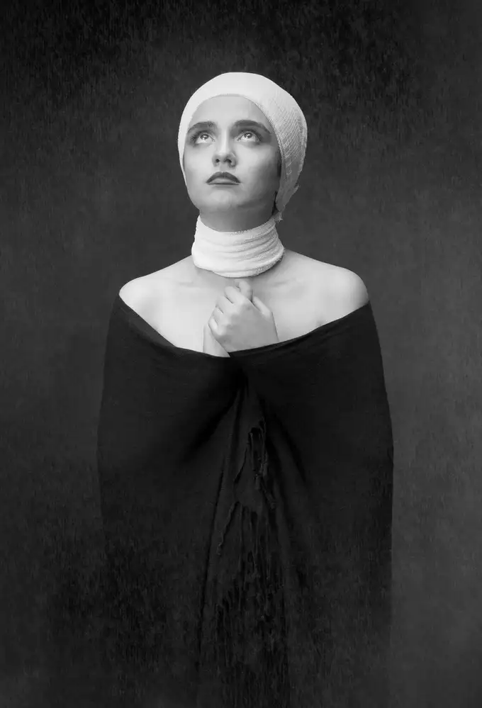 Mokhtari, Mehdi: negin