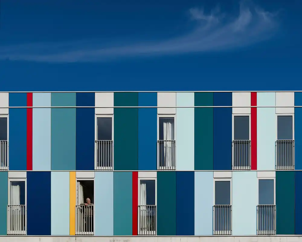 (laGrange), Vangindertael Luc: Amo mi residencia azul