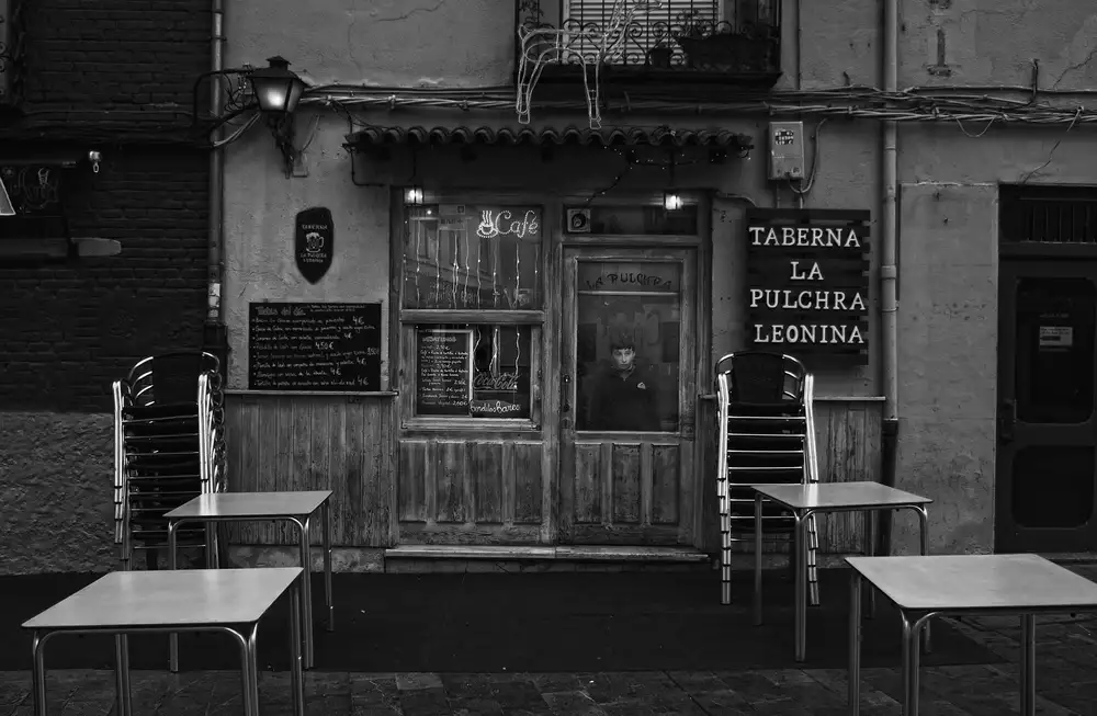 Lobato, C. Jose: Taverna
