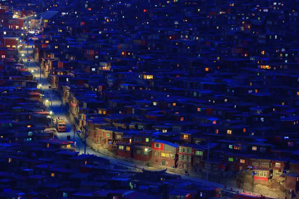 Alhumaid, Hesham: Larung Gar