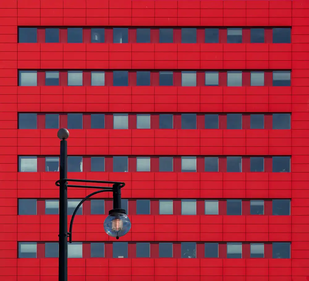 Luycx, Theo: Fronte rosso
