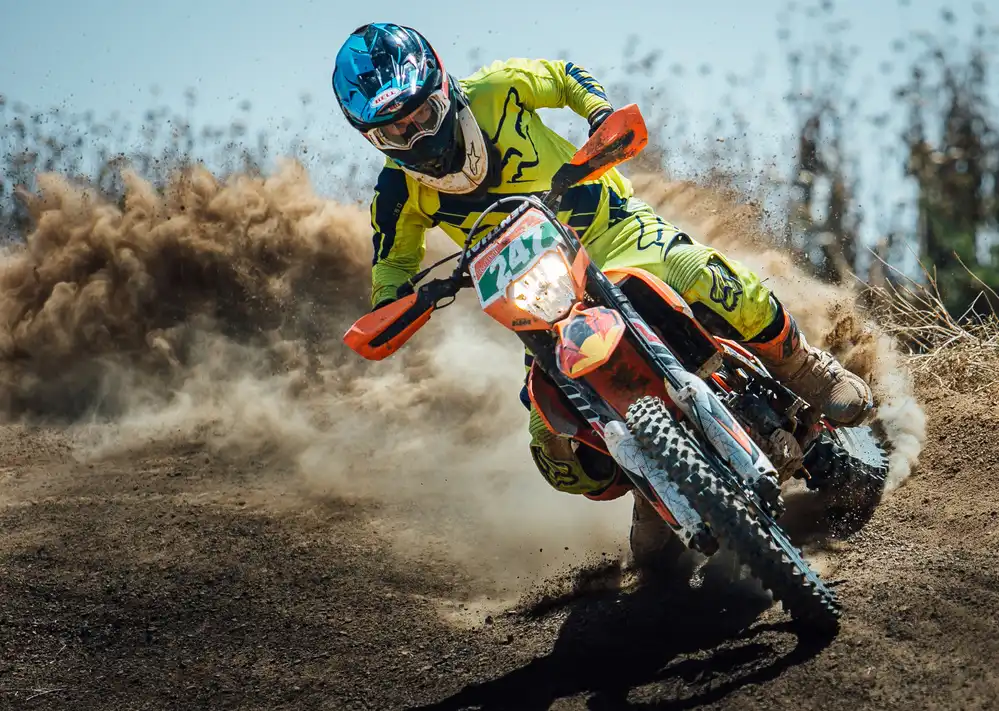 Amos, Nir: Dirt Rider