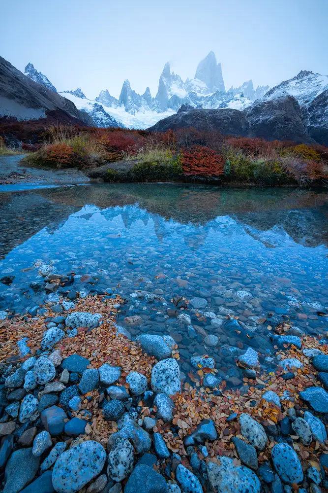 Fan, John: Fitz Roy blu