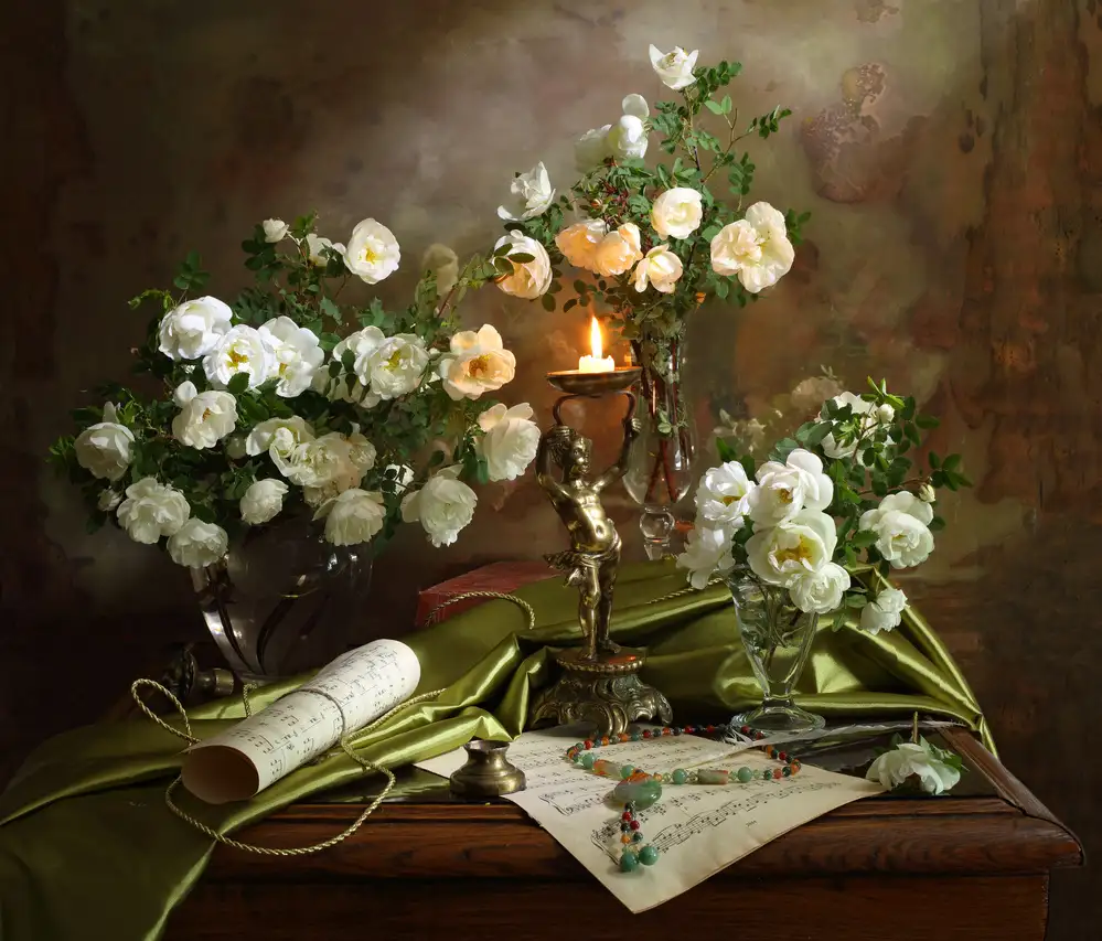 Morozov, Andrey: Still life with roses and candle