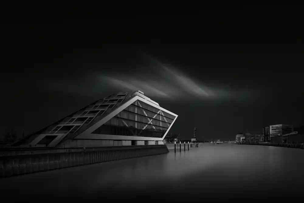 Lopez, Oscar: Waterfront Sonata IV - Contrivance | Ústraní