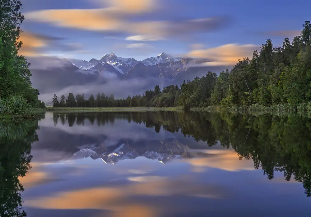 Zhu, Hua: Lake Matheson