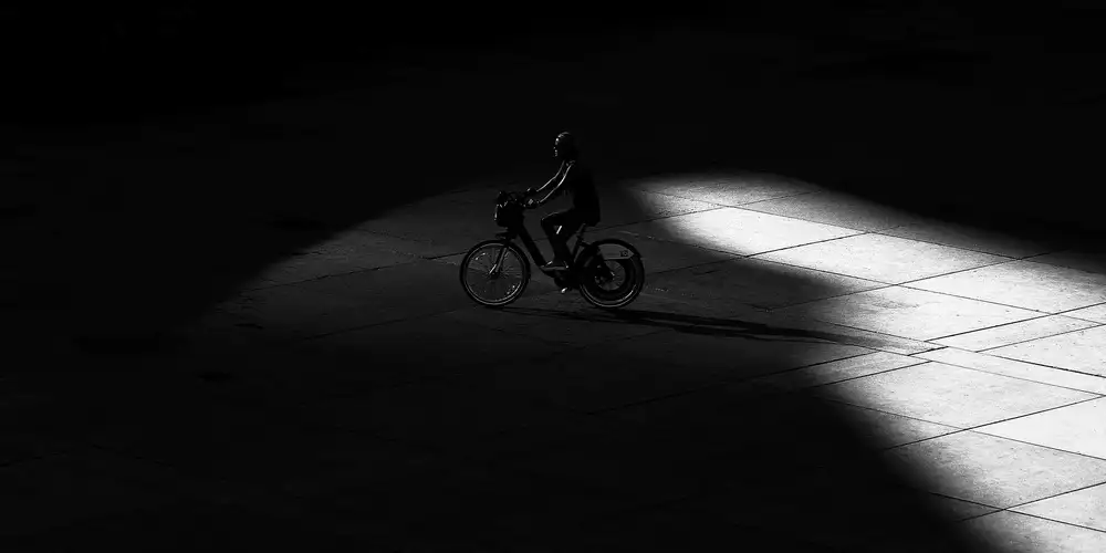 Wang, Jian: Luce e ombre