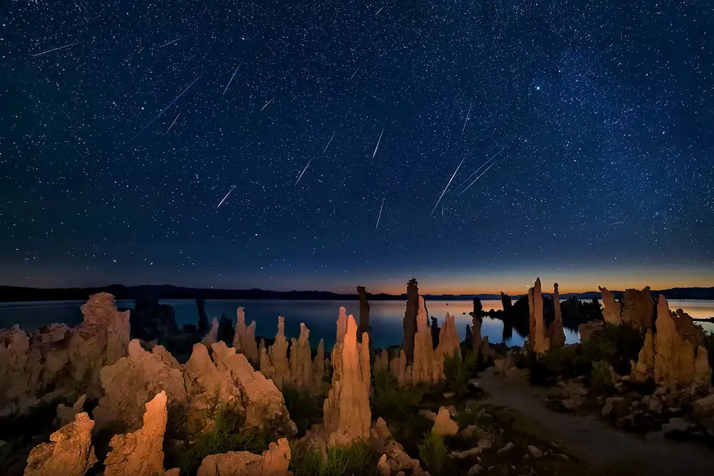Zhu, Hua: Perseid meteor shower