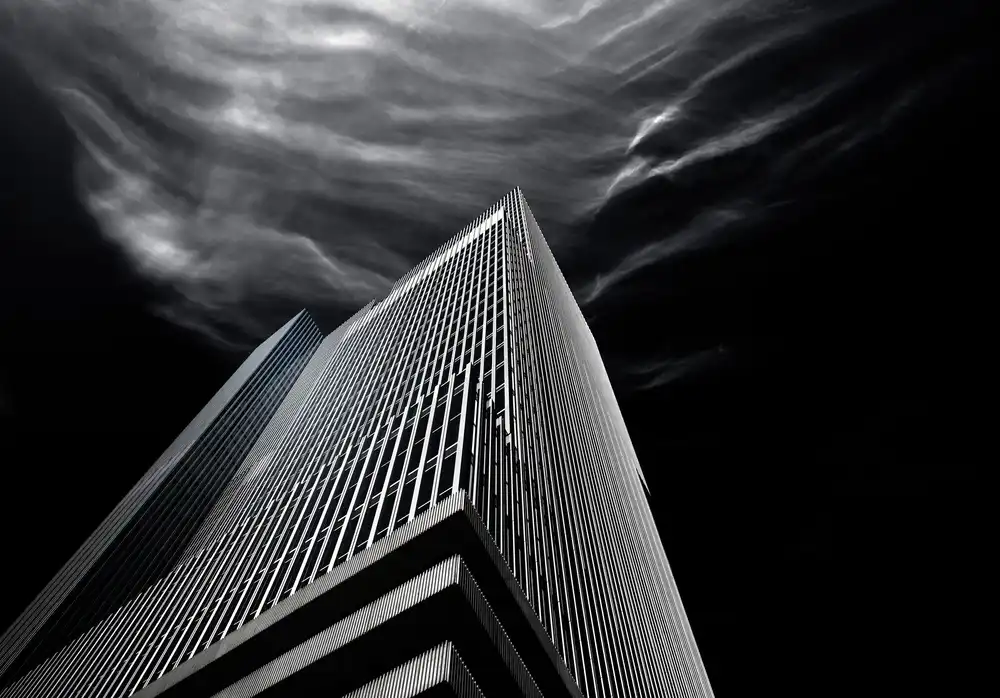Verschelden, Harry: Gewaltiges Inferno.