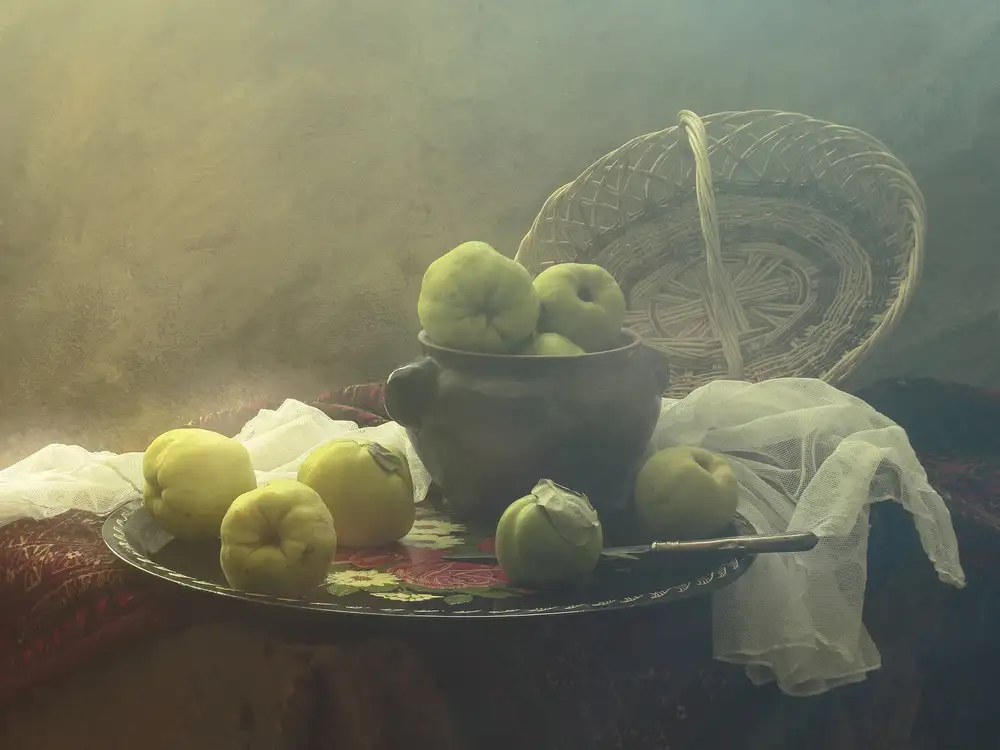 UstinaGreen: Naturaleza muerta con membrillo
