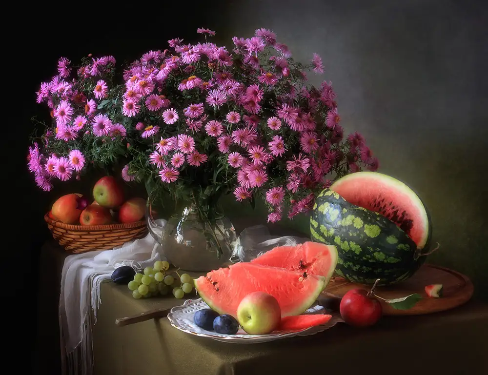 Skorokhod, Tatyana: Still life with flowers and fruit