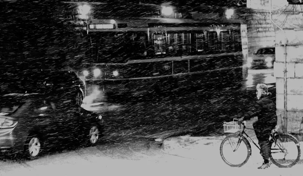 Wang, Jian: Es schneit auf der Straße