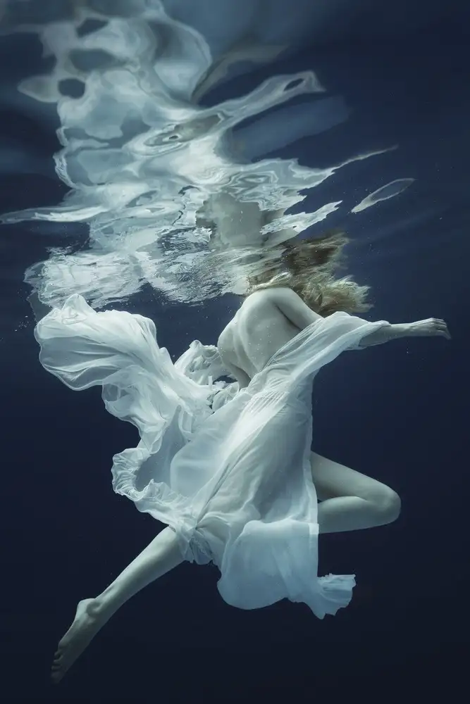 Laudin, Dmitry: agua y aire