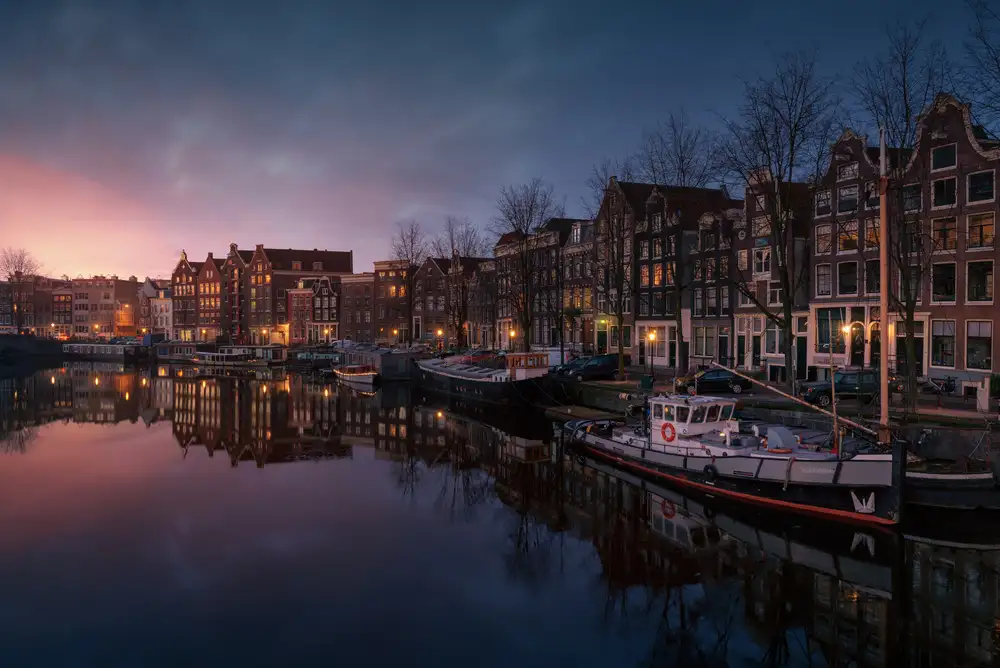 Miguel, Pablo Juan: Nouvelle Amsterdam 1