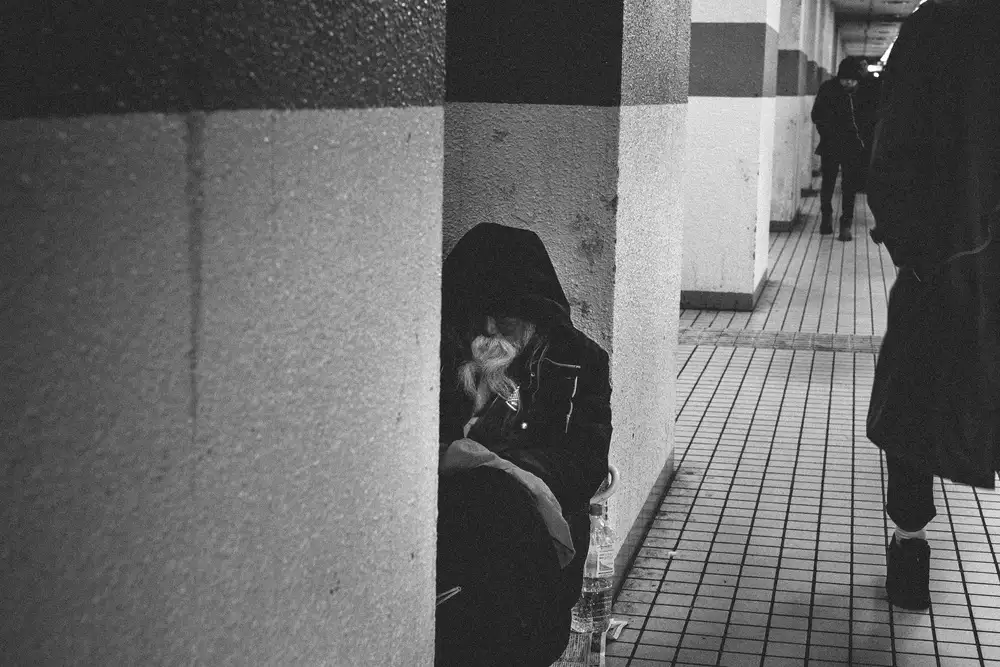 Ishikura, Takaaki: osaka monochromatický