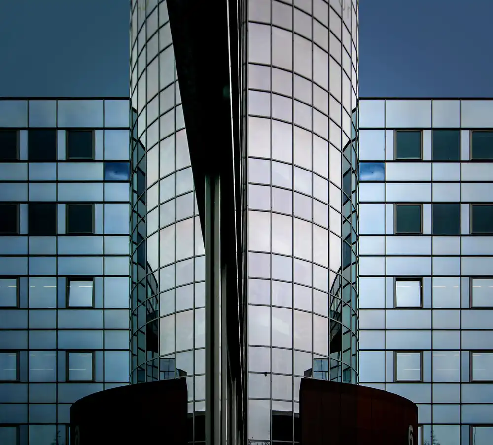 Maastricht, van Henk: Voorburg-1