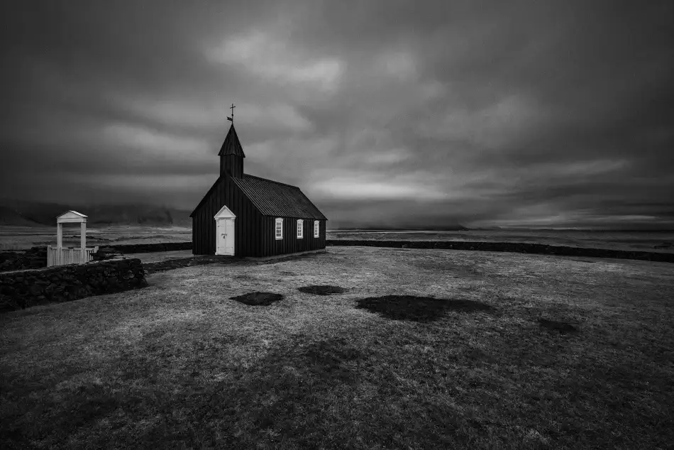 Ingibergsson, Bragi: Budir