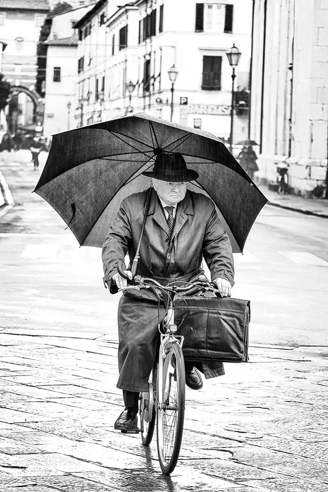Latta, Della Massimo: Im Regen