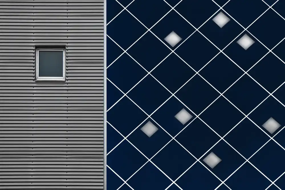 Claes, Gilbert: Motif à carreaux