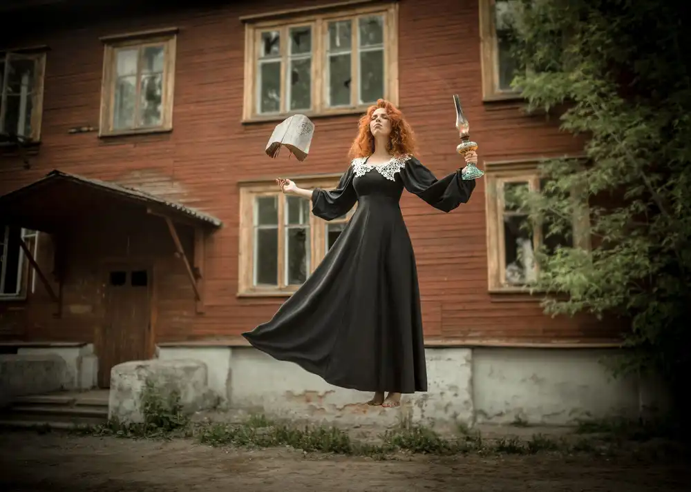 Pobat, Alexandr: EMILY ROSE