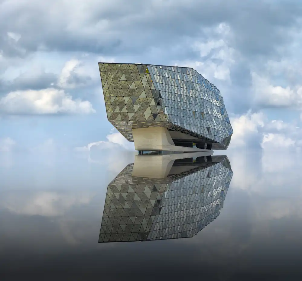 Son, van Greetje: Mirage