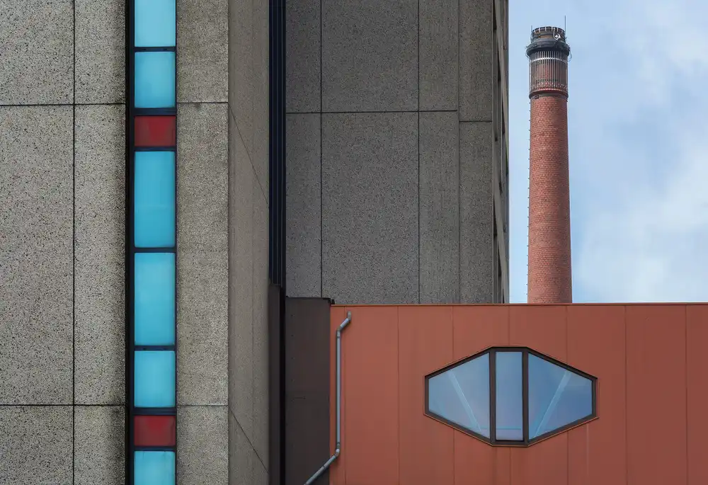 Maastricht, van Henk: chimney