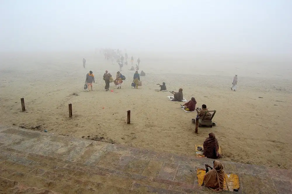 Dhrubajyoti: La file d'attente