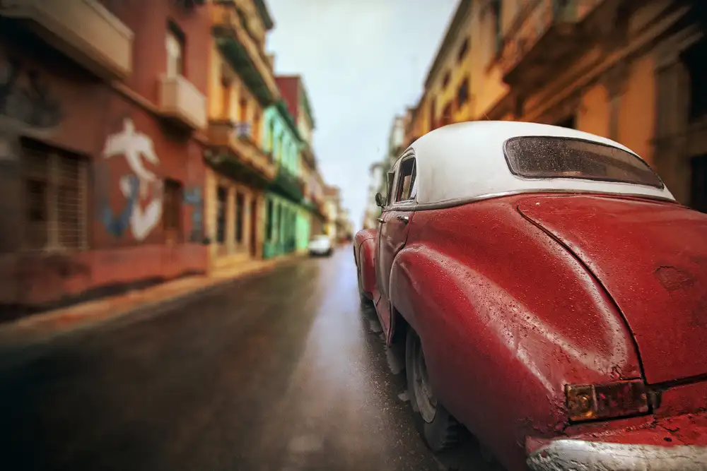 Yosifov, Svetlin: Cuba,tramway,voiture