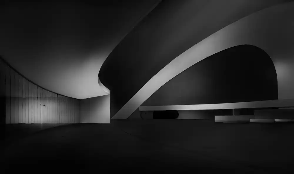 Osuna, Fran: Niemeyer
