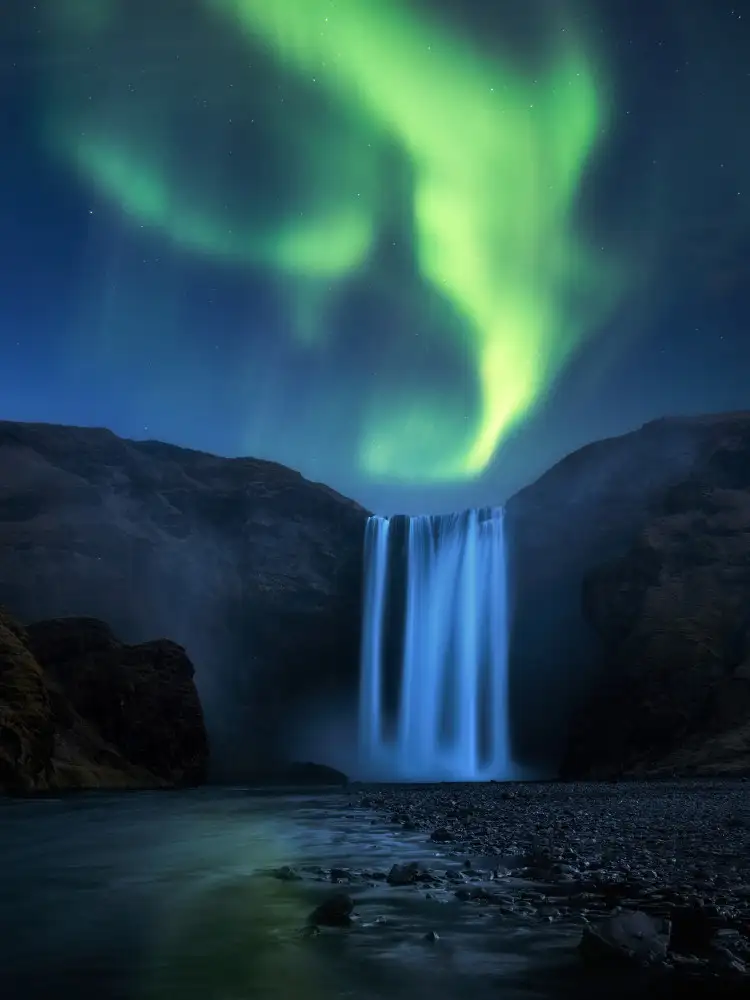 Gastager, Daniel: Skogafoss Aurora