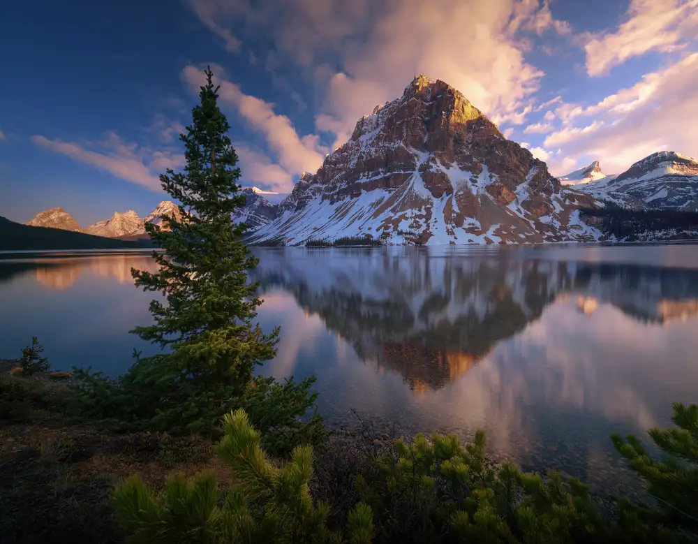 Miguel, Pablo Juan: Atardecer à Bow Lake.