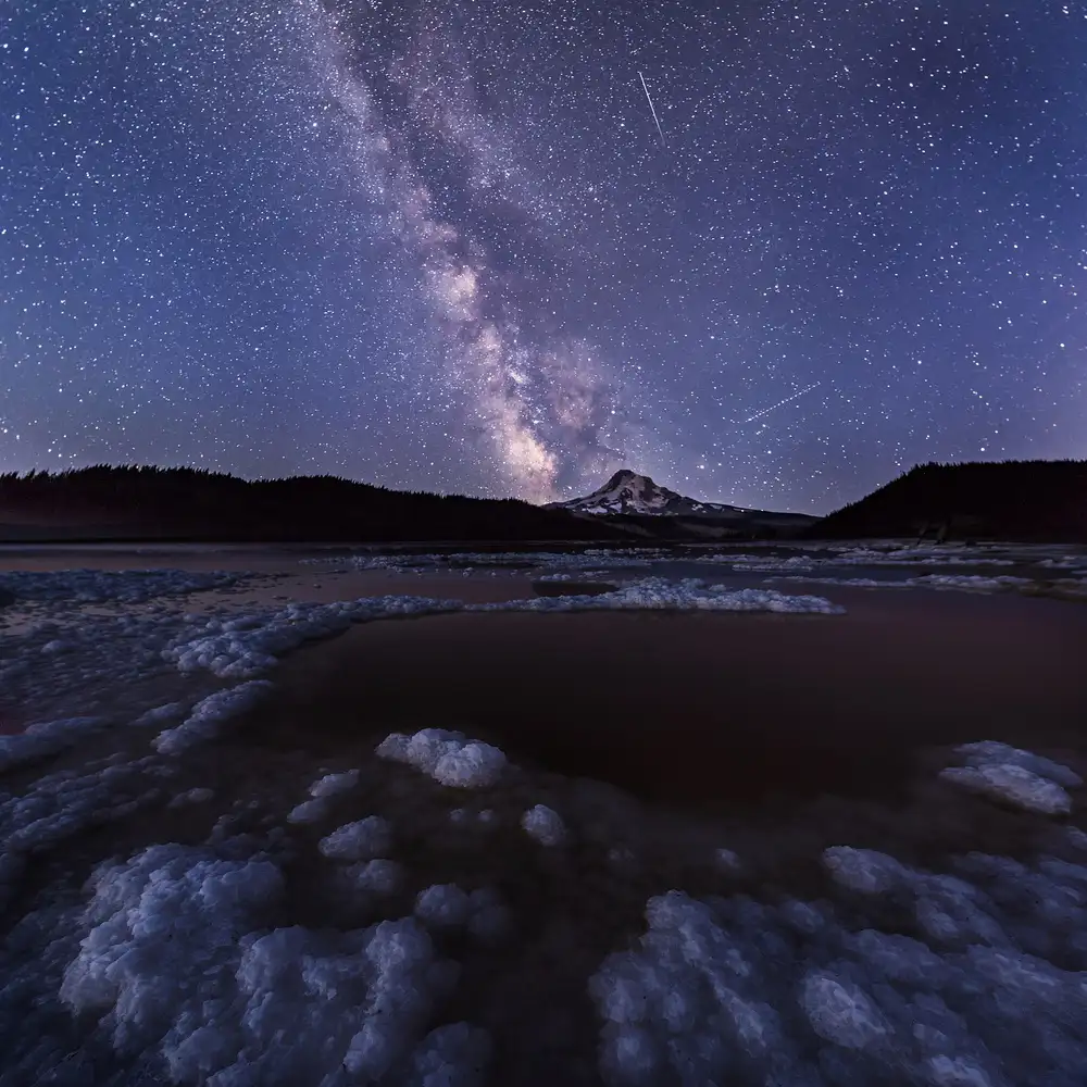 Poreider, Annie: The Milky Way in late Summer.