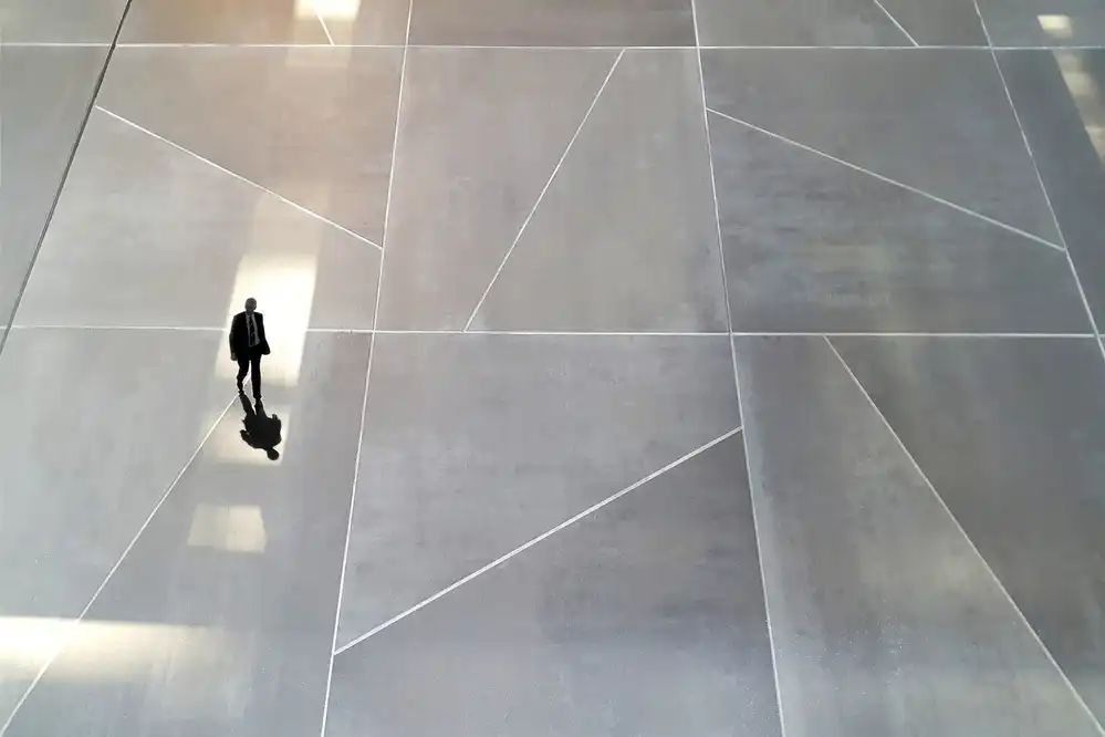 Limberg, Huib: Caught into the light