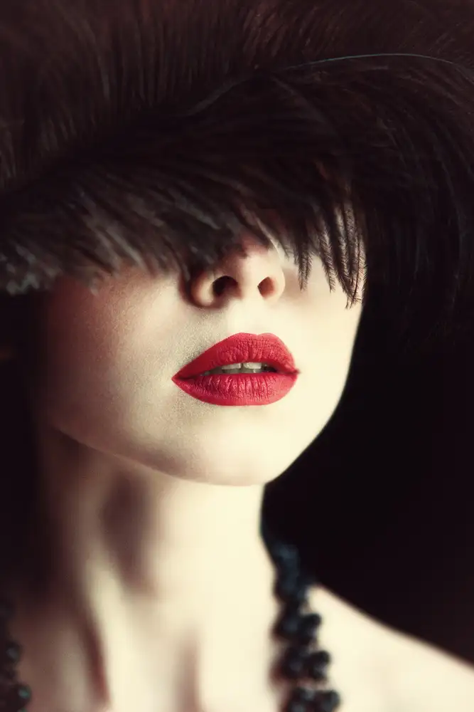 Russocka, Magdalena: Labios y plumas