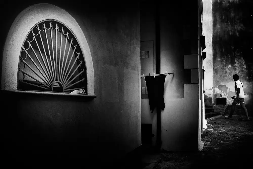 Grambone, Antonio: Nessun nome