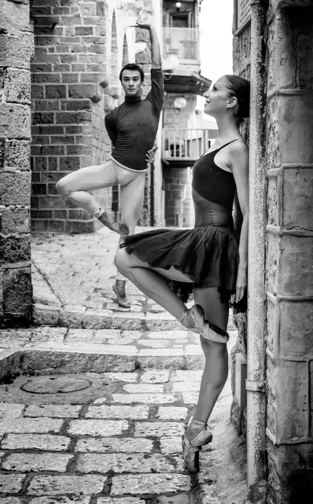 Falik, Ohad: Baile callejero