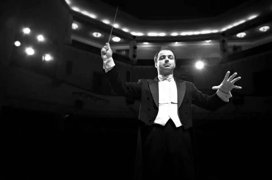 Kravanja, Jure: Maestro