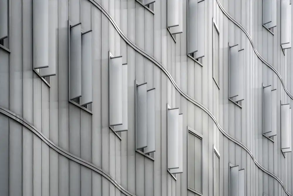 Wride, Linda: Vagues de façade