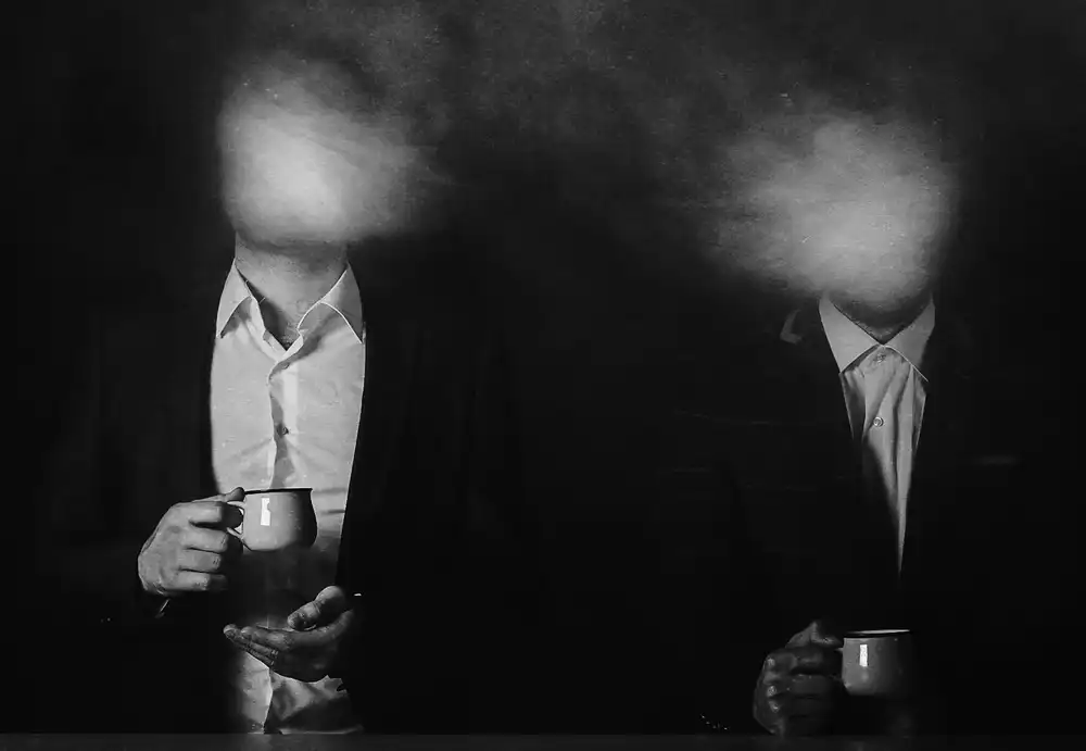 Badrnia, Radin: Sans visage