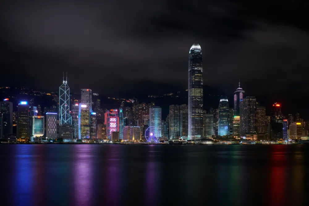 Wang, Tom: Hong Kong Skyline #001