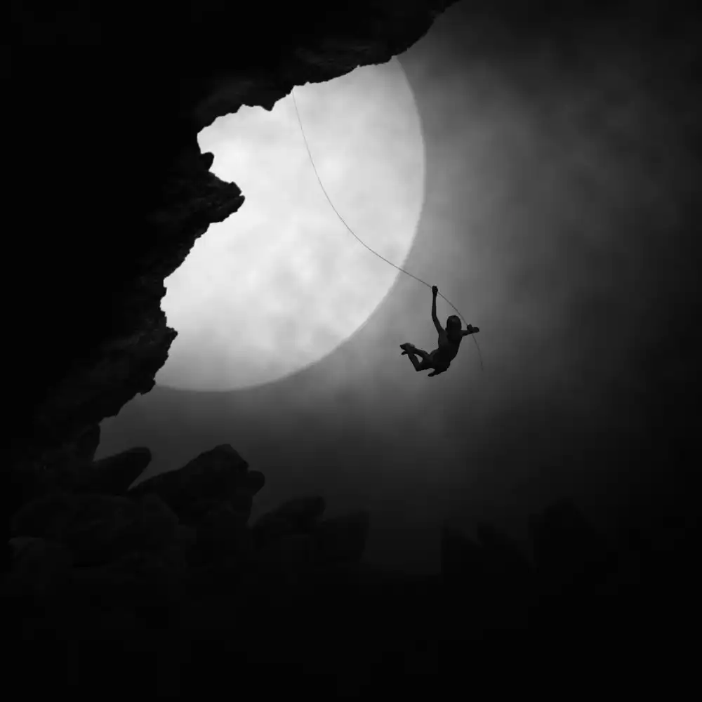 hardibudi: Playing in the Moonlight
