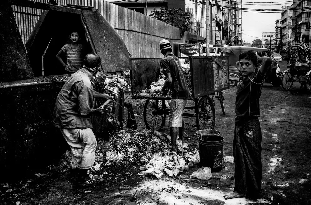 Garmendia, Inazio Joxe: Per le strade del Bangladesh-IX