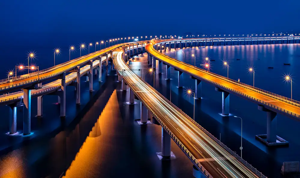 Zhu, Hua: Dalian Bay Bridge