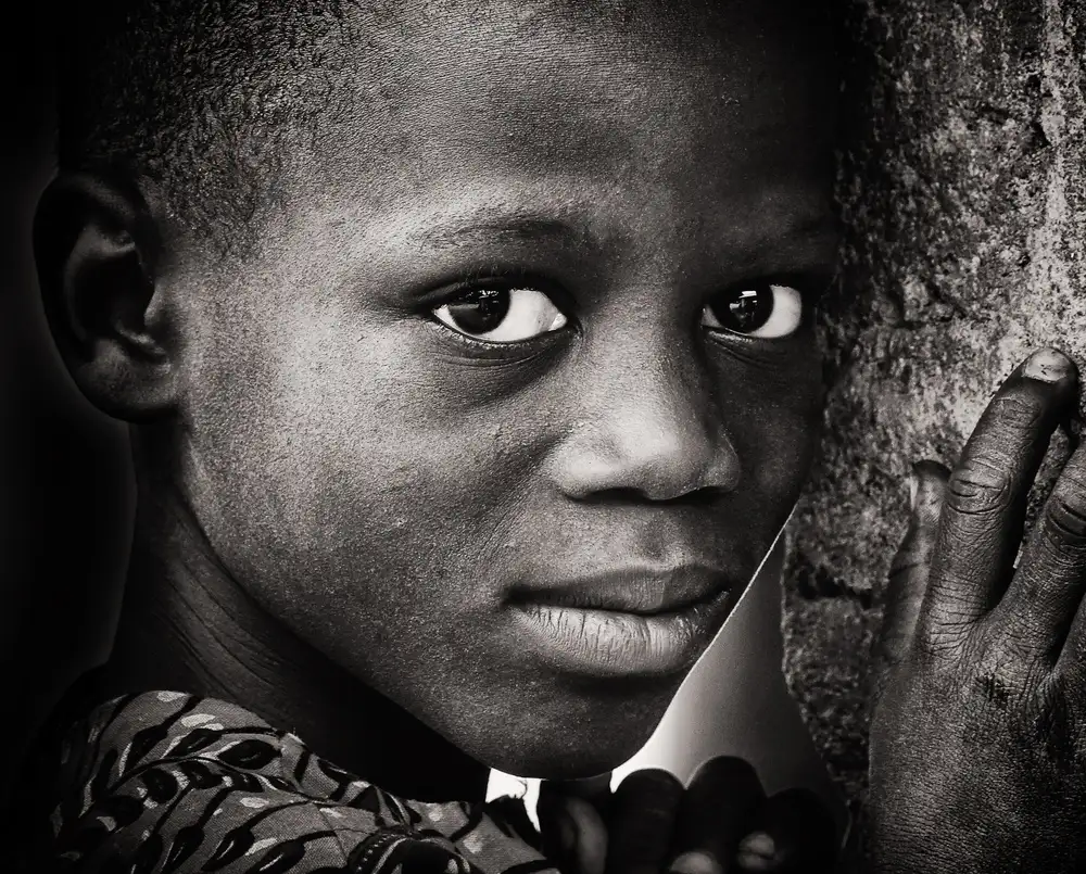 Molina, Elena: Non servono parole (Benin),versione in bianco e nero