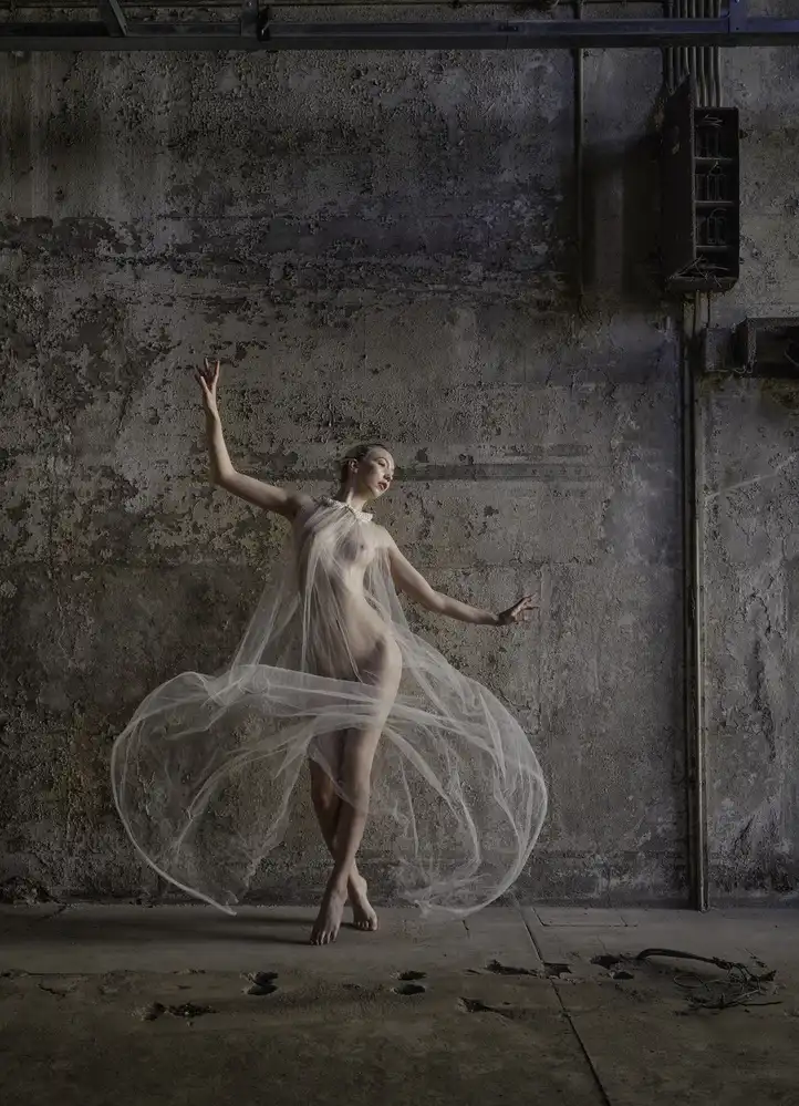 Studio, Catchlight: Bellezza nell'abbandono