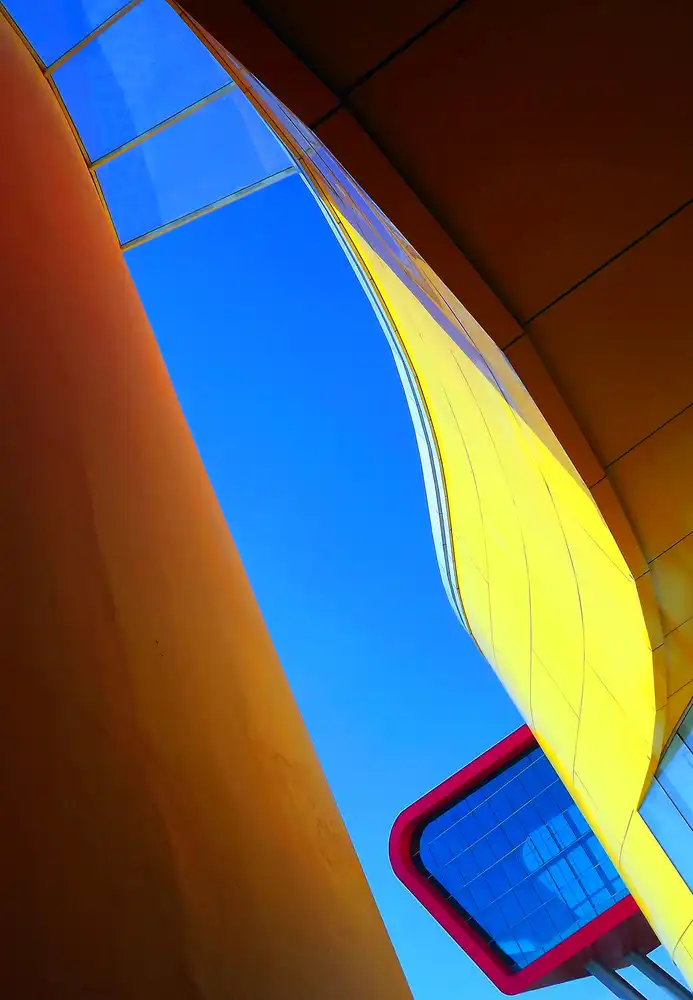Lagaa, Kahar: The colors mall
