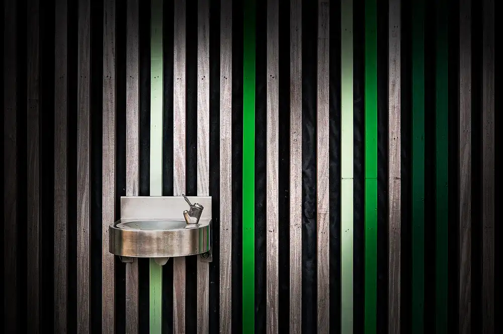 Mattheyses, Eric: lavabo