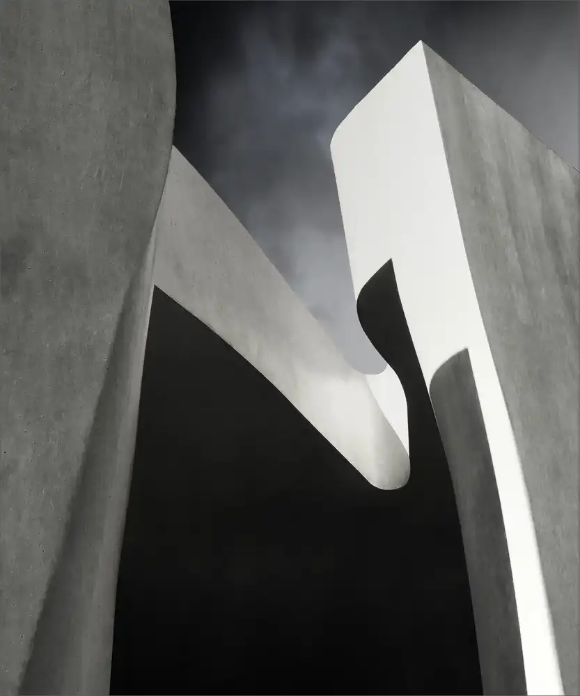 Claes, Gilbert: Zones of light and darkness...
